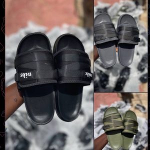 Men Nike slide