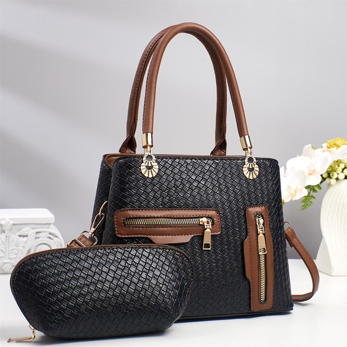 Momo bag black colour