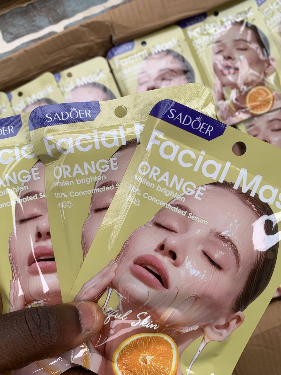Orange whitening facial mask 90pcs per box