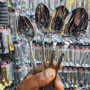 Sliver luxury spoon 1pack has 6pcs